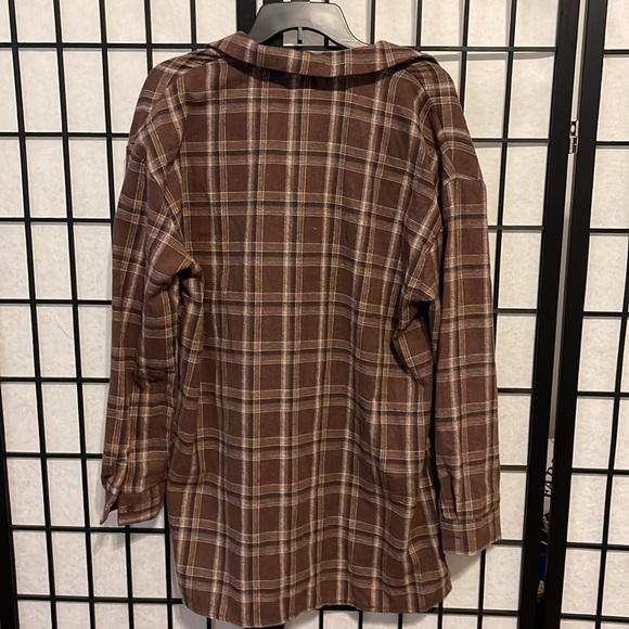 SHEIN | Brown Plaid Button Up Top - Picture 5 of 5